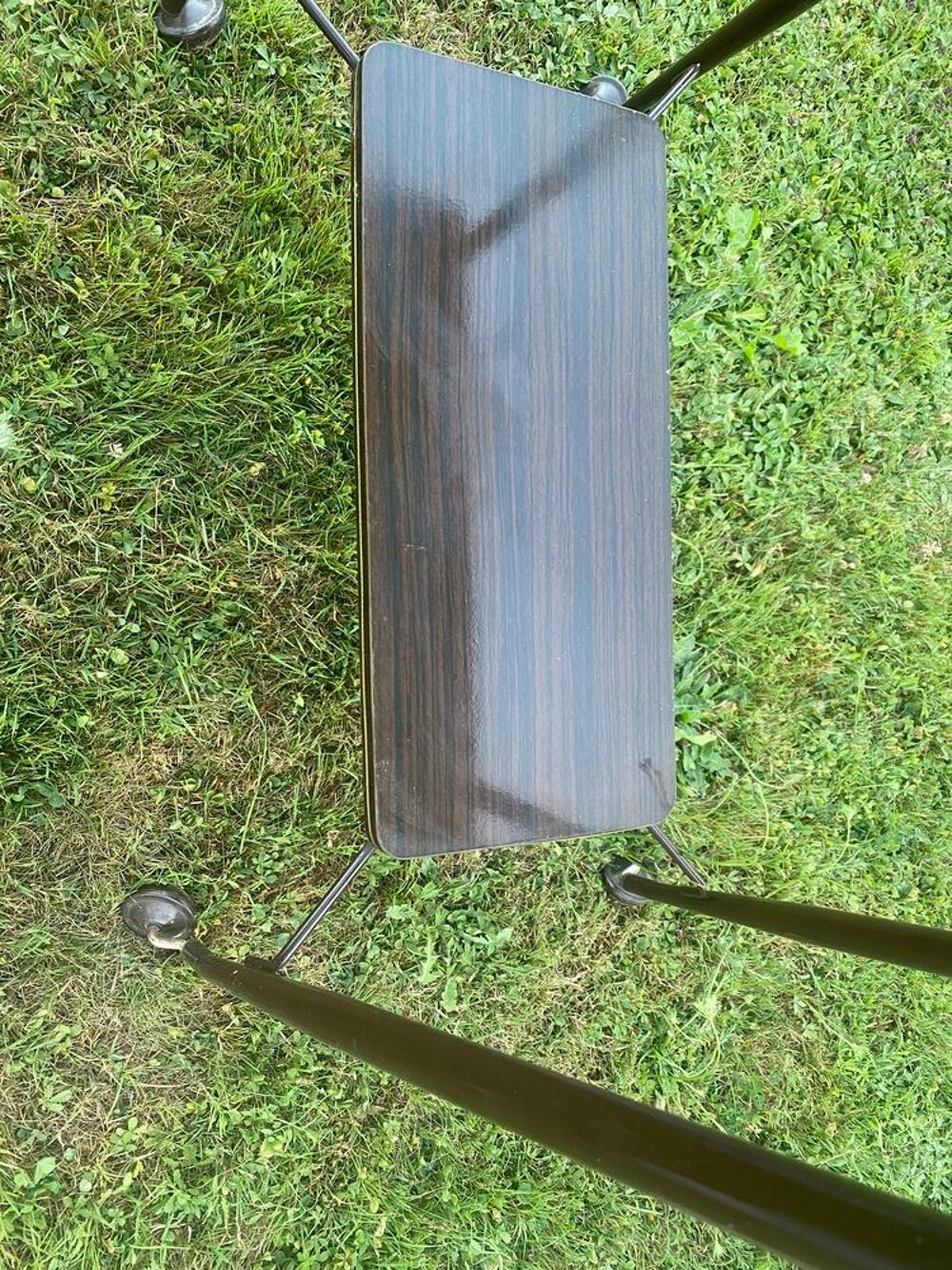 Desserte, ancienne table de t&eacute;l&eacute; &agrave; roulettes Meubles