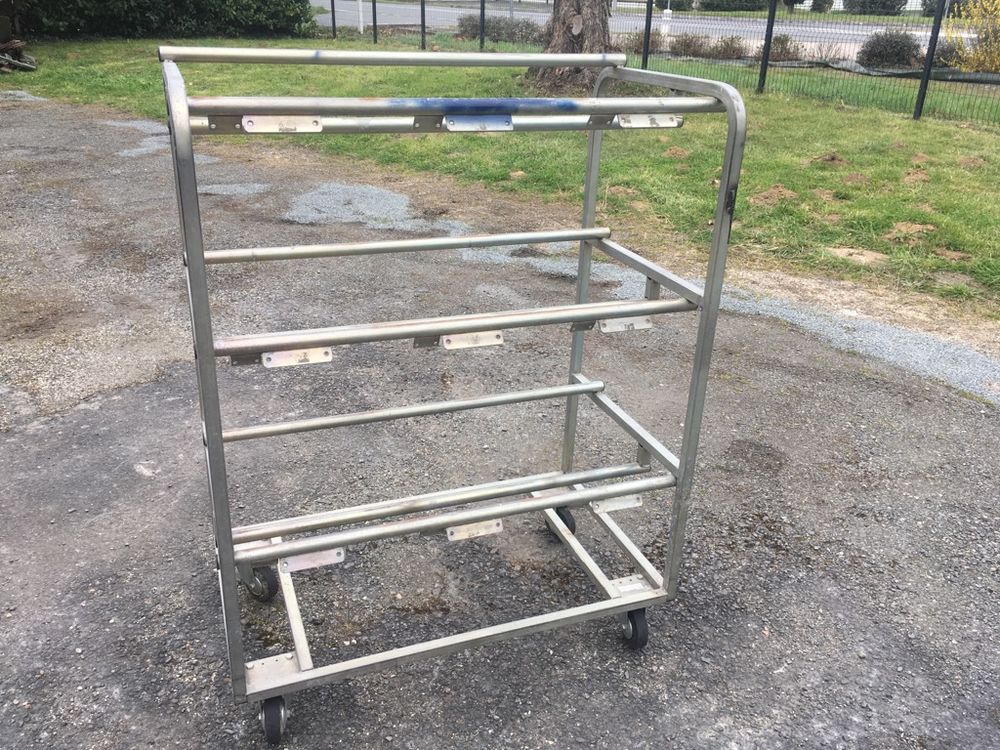 Structure alu sur roulette (G) Bricolage