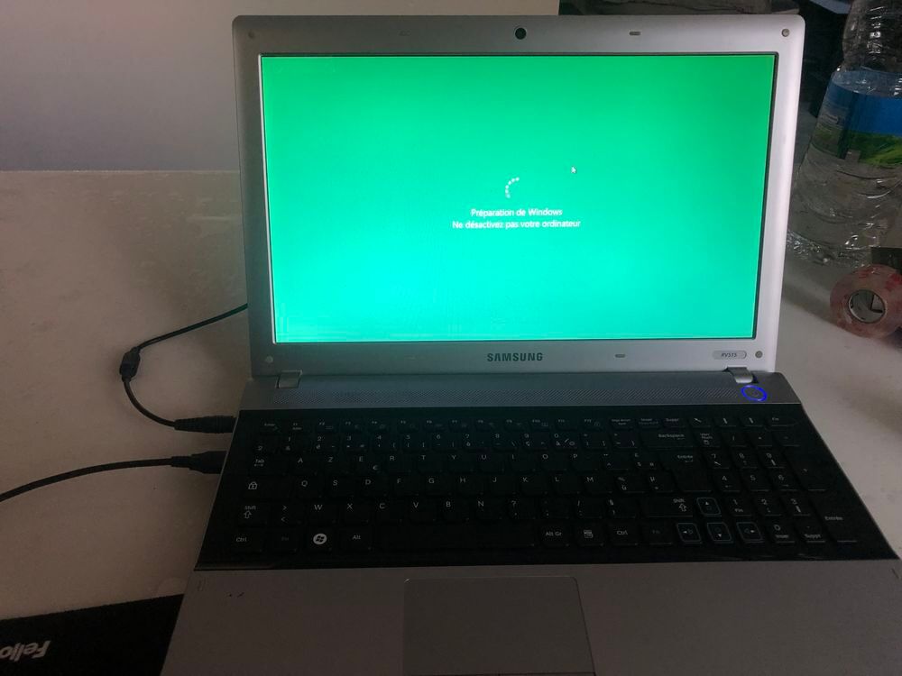 Portable Samsung Mod&egrave;le RV415 Matériel informatique