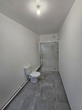  Appartement à louer 2 pièces 38 m²