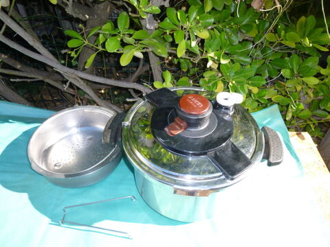 Cocotte autocuiseur SEB CLIPSO 8 litres inox 40 Agde (34)