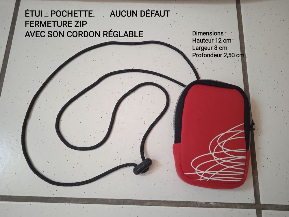 &Eacute;tui et ou pochette Matériel informatique