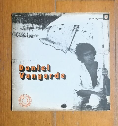 LP Daniel VANGARDE : Un bombardier avec ses bombes - HC 9 Argenteuil (95)