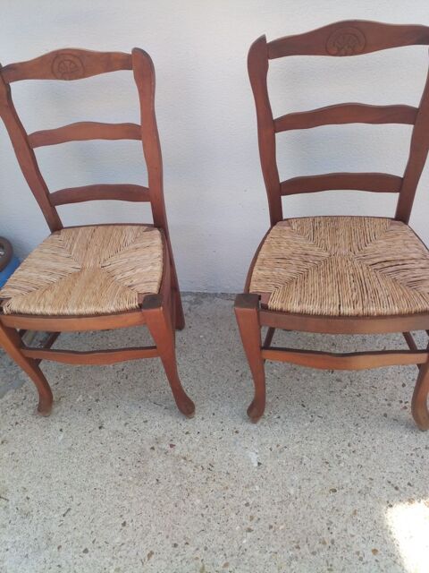 chaise par deux 15 Mennecy (91)