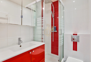  Immeuble  vendre 16 m