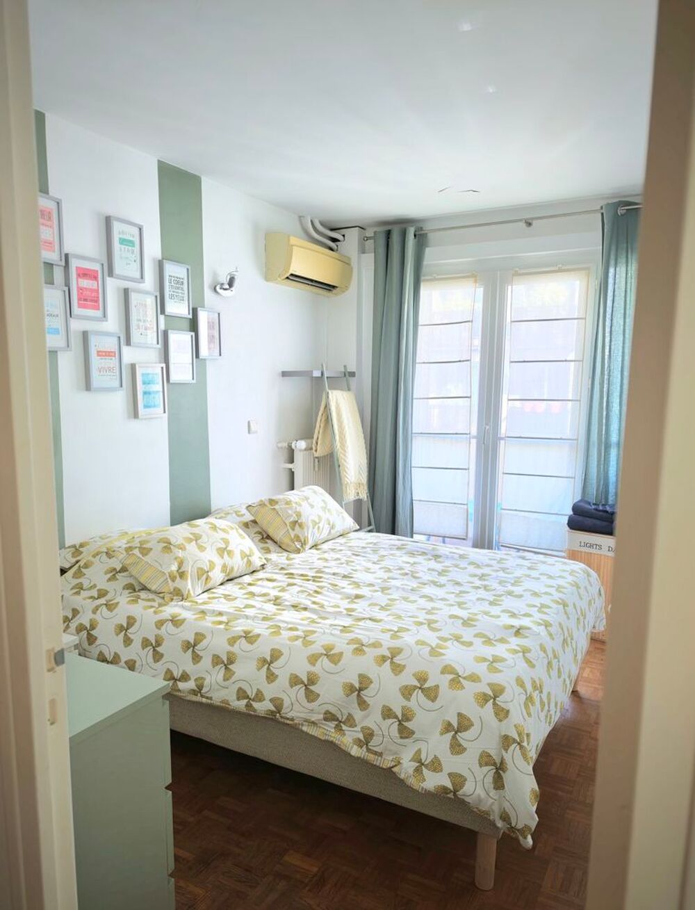Location Colocation Colocation Paris 15e ? Chambre meublée dispo au 01/01/26 Paris 15