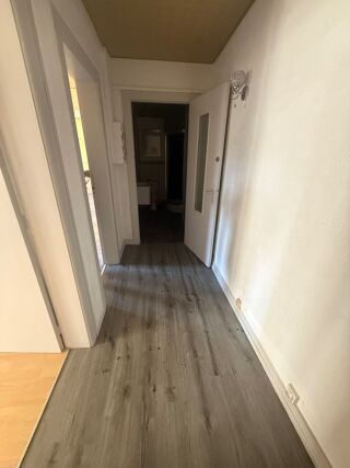  Appartement à louer 2 pièces 42 m²