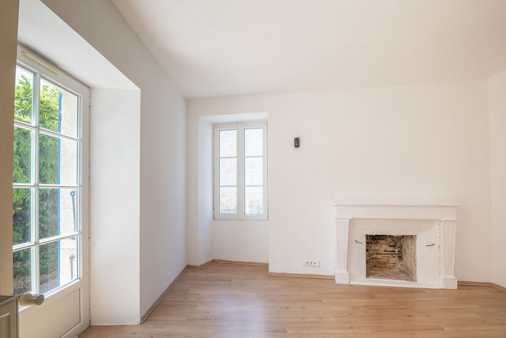 Vente Maison Maison Champagn�-les-marais