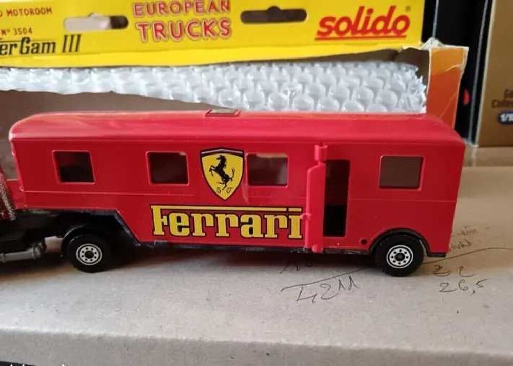 Transporter Ferrari Solido 
