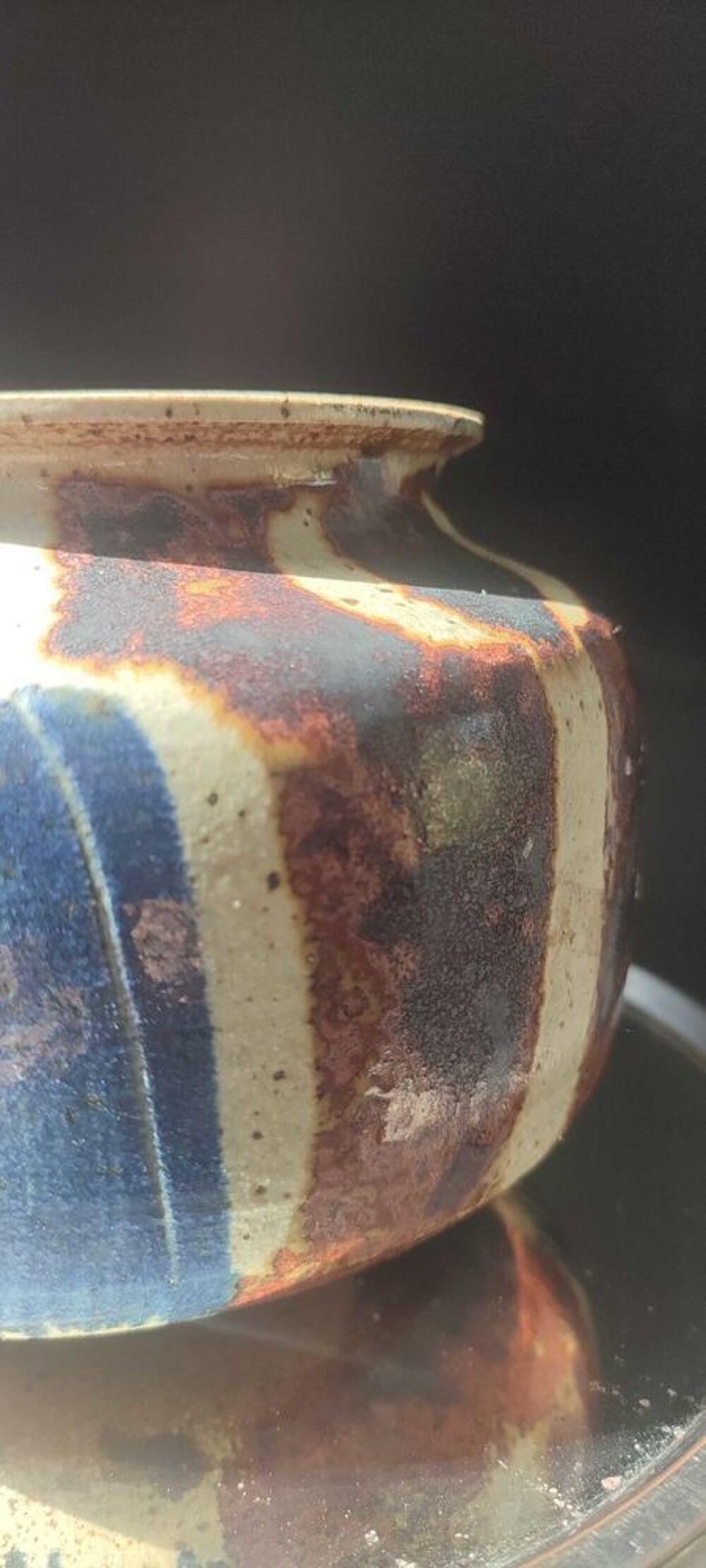 Vase Boule en Gr&egrave;s pyrit&eacute; sign&eacute; 