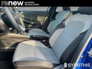 Clio V Clio E-Tech full hybrid 145 Evolution 2024 occasion 13200 Arles