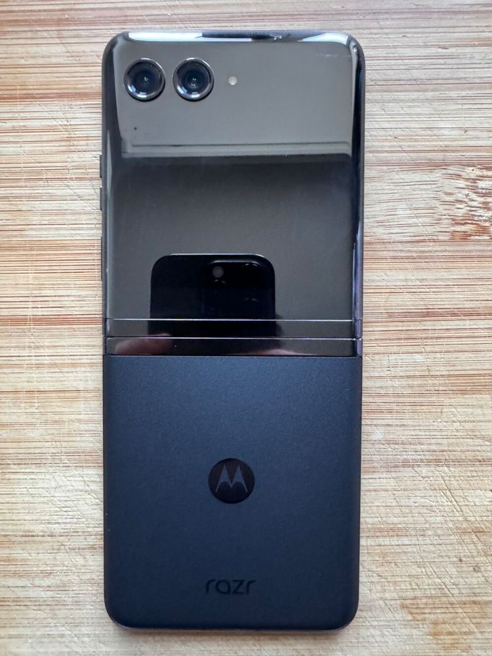 Motorola RAZR 40 Ultra 256Gb Noir Téléphones et tablettes