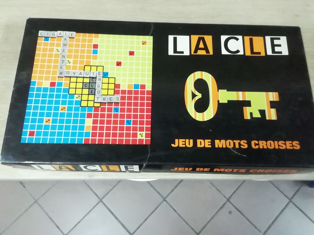 Jeu de mots crois&eacute;s LA CL&Eacute; Jeux / jouets