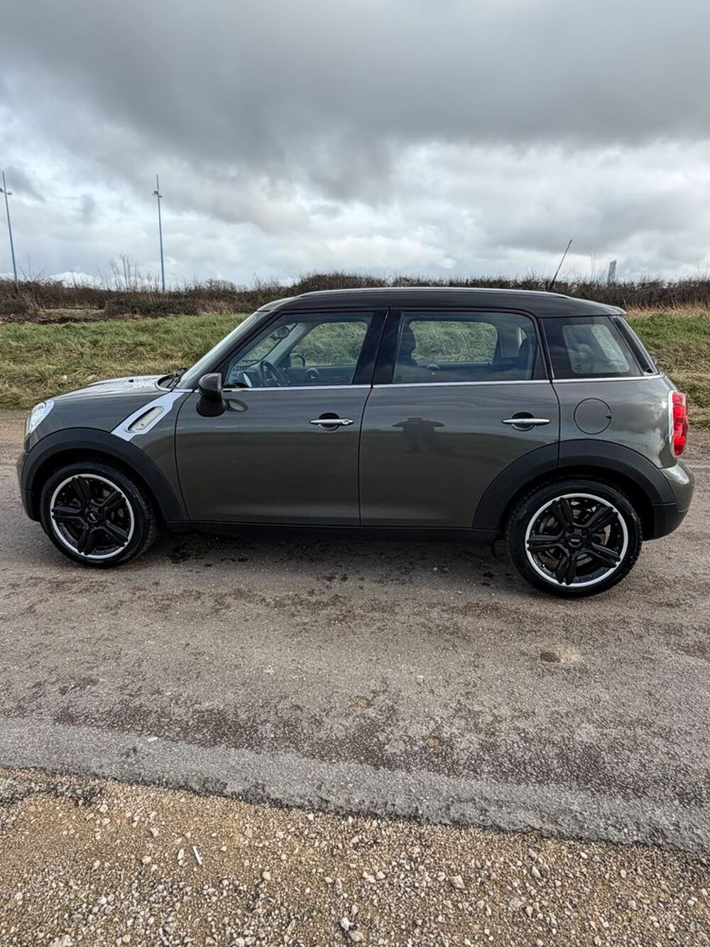 Countryman 112 ch Cooper D Finition Chili A 2015 occasion 89200 Avallon