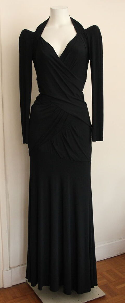 Robe longue drapée DONNA KARAN 
T.L ou 40/42 Fr 140 Issy-les-Moulineaux (92)