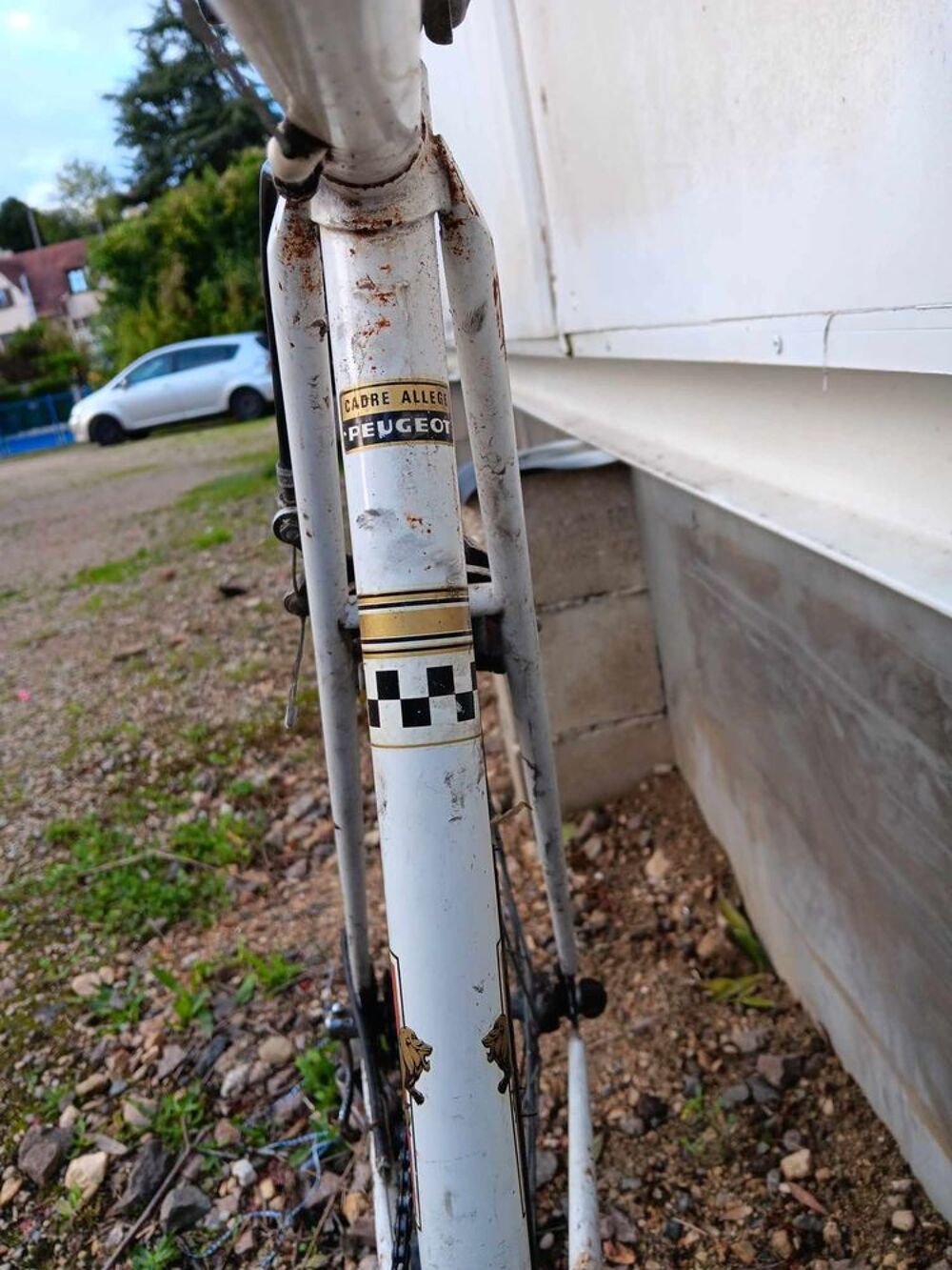 Ancien v&eacute;lo de course peugeot Vélos