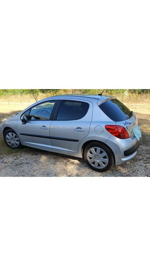 Peugeot 207 1.6 VTi 16V 120ch Féline