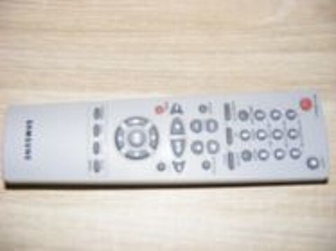 T�l�commande Samsung 00049D 10 Pl�dran (22)