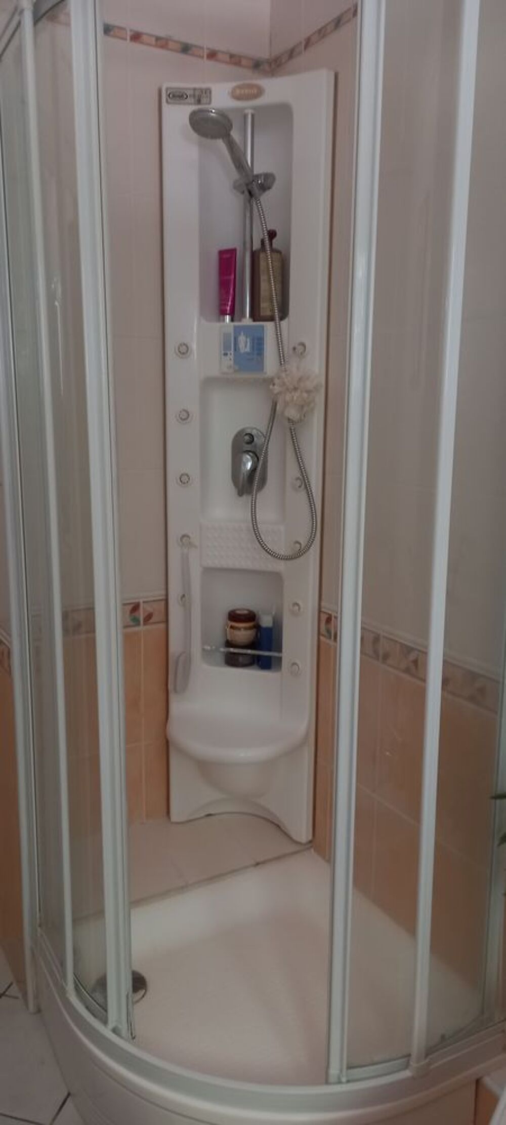 Equipement complet salle de bain Meubles