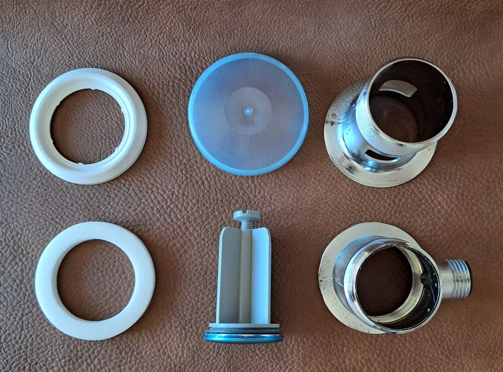 bonde bouchon de lavabo neuf complet avec film de protection Bricolage