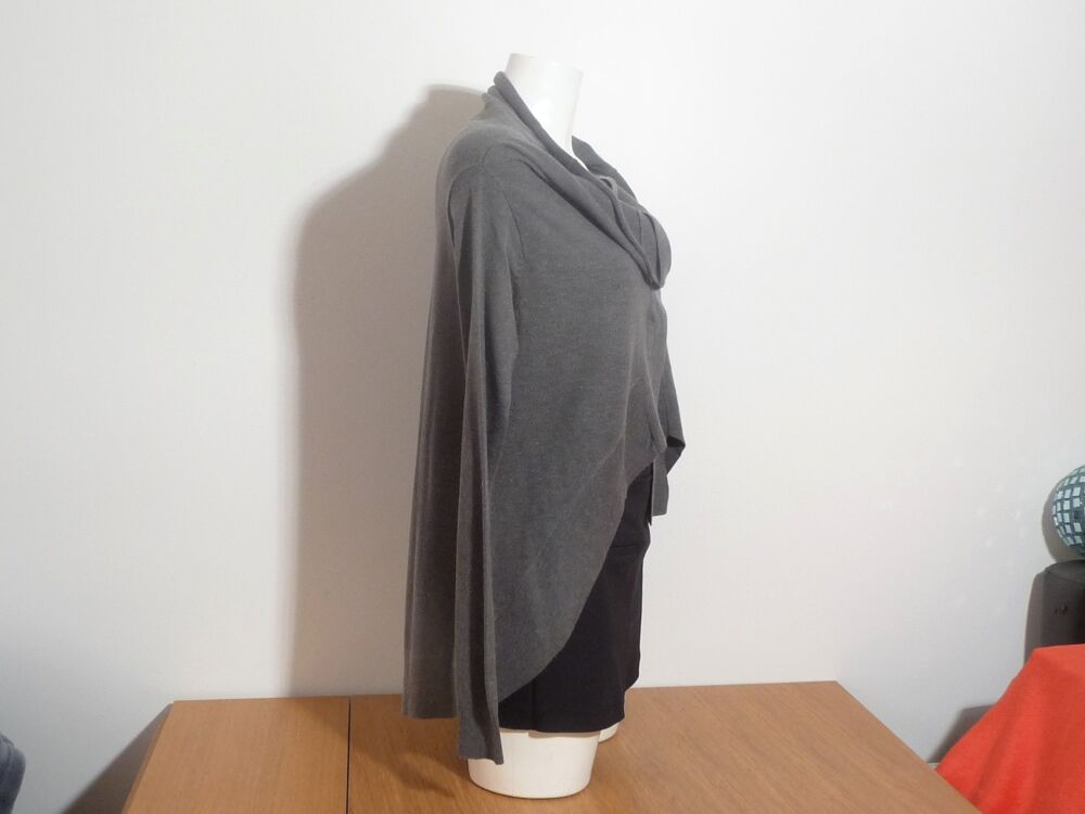 Gilet Gris Anthracite &agrave; Manches Longues- Taille 2 Vêtements