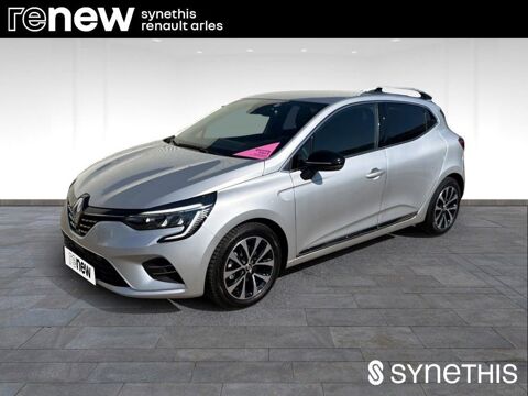 Renault Clio V Clio E-Tech full hybrid 145 Techno 2022 occasion Arles 13200