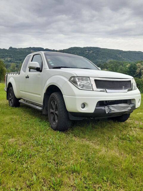 Nissan Navara Pick-up 2009 occasion Brive-la-Gaillarde 19100