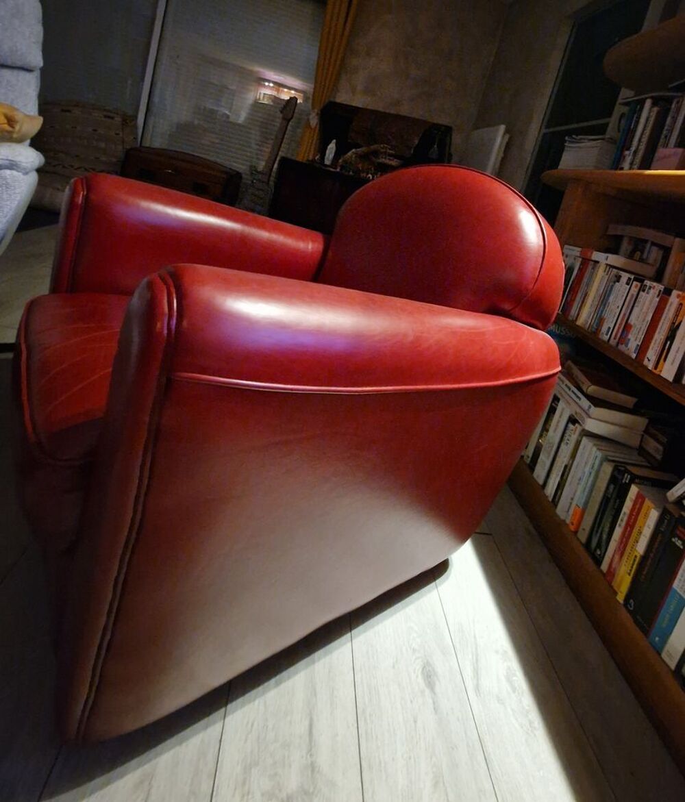 Magnifique fauteuil en cuir rouge Meubles