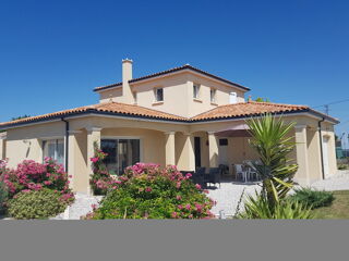 Location  Maison - Villa 