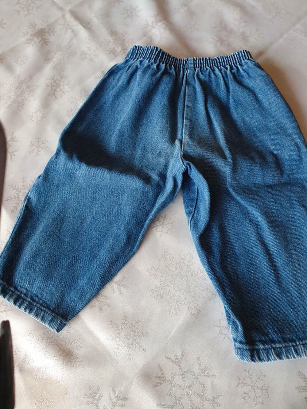 Jeans - 12 mois 
taille &eacute;lastique Vtements enfants