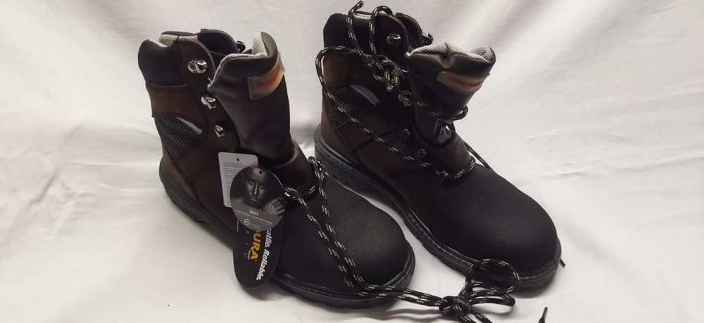 
chaussures s&eacute;curit&eacute; haute Honeywell neuves Chaussures