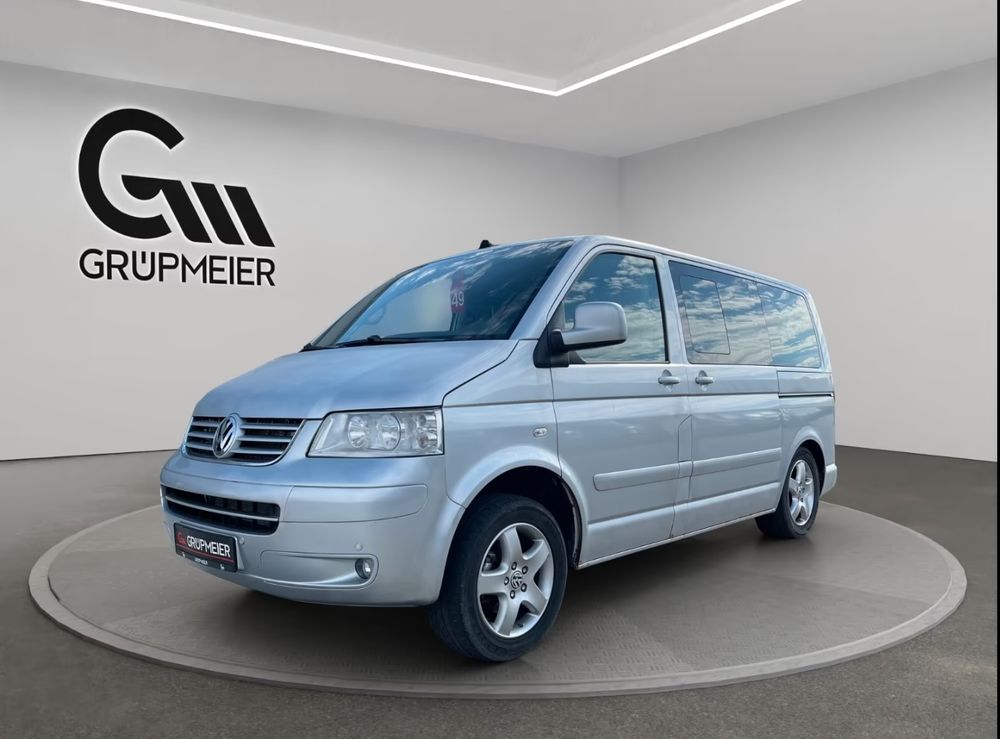 MULTIVAN Highline 4Motion 2008 occasion 74000 Annecy