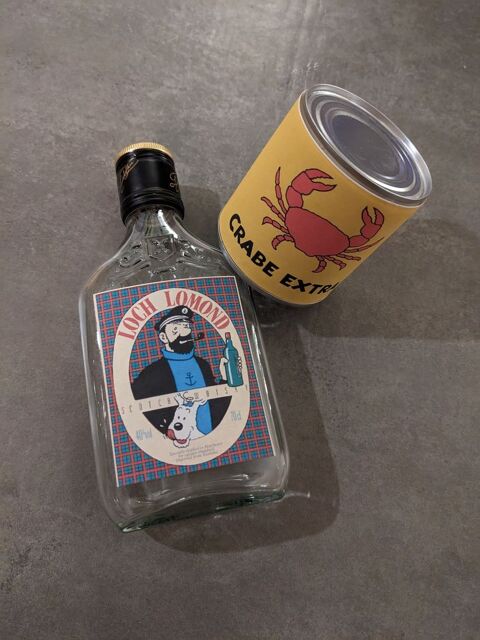 Bote de conserve Tintin + bouteille FLASK de whisky loch lo 10 Marseille 13 (13)
