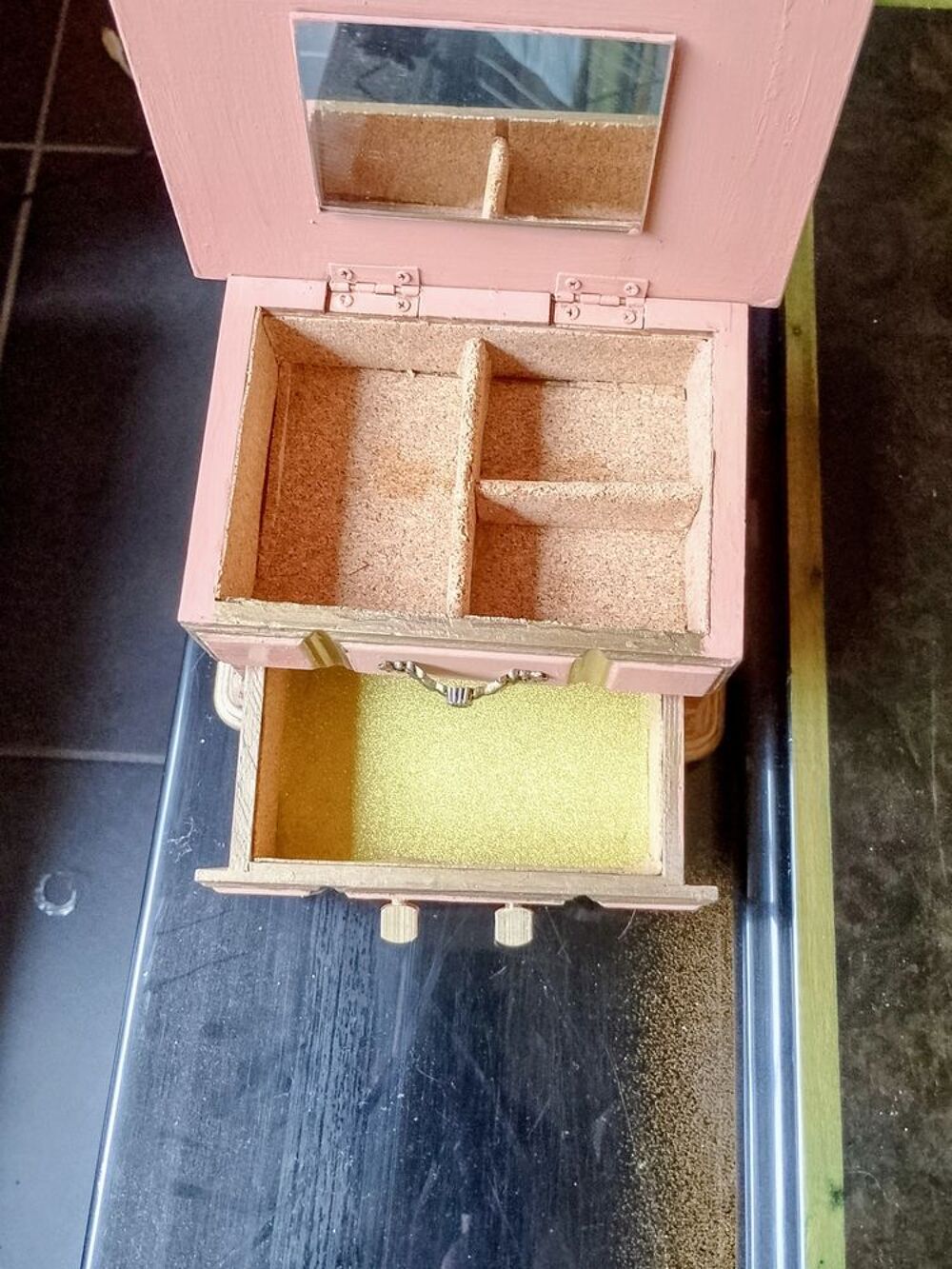 coffret &agrave; bijoux en bois Meubles