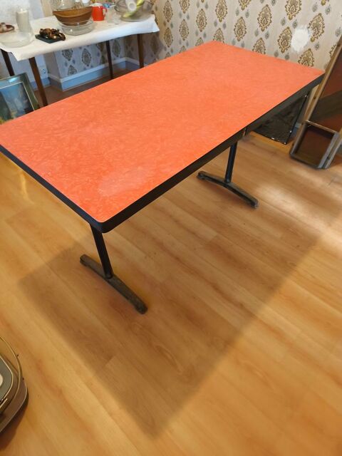 Table de bistrot 12 �bersviller (57)