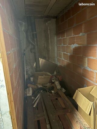  Remise / Grange à vendre 1 pièce 3 m²