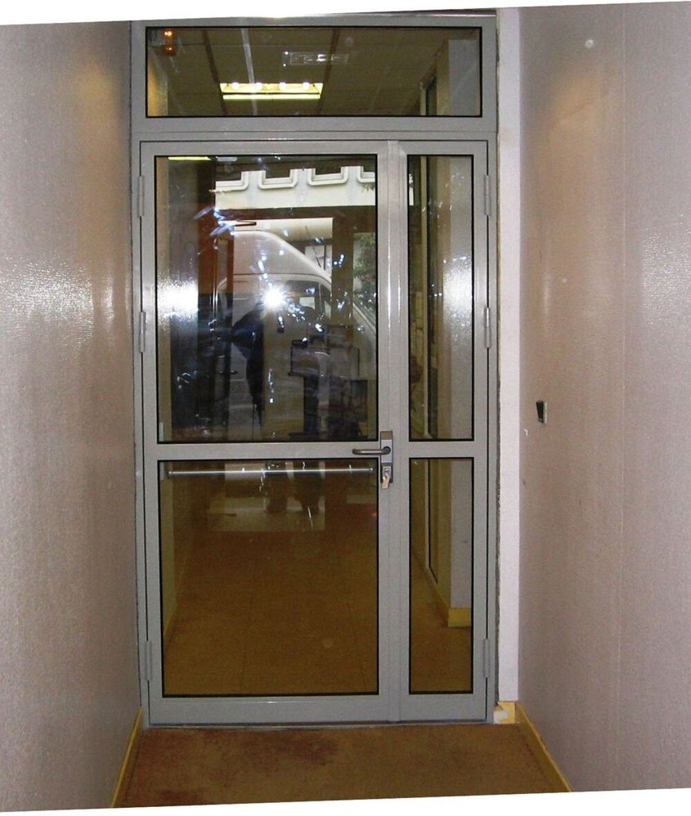 PORTE ACIER PORTE VITREE Bricolage