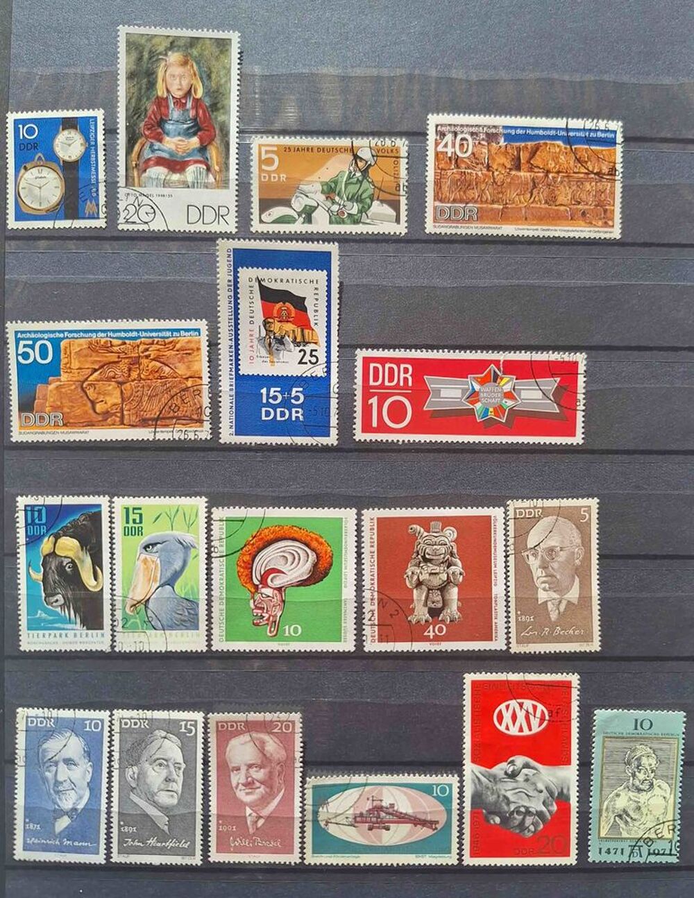 S&eacute;rie de timbres de collection d'Allemagne bis 