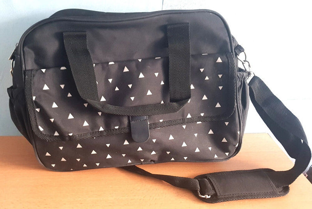 Sac &agrave; langer noir Maroquinerie