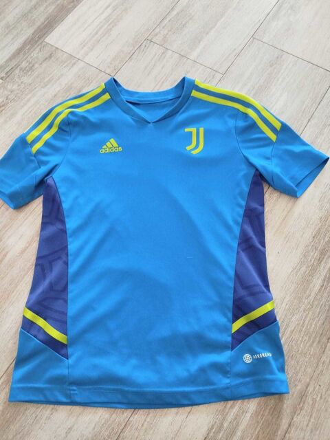 Maillot de Foot de la Juventus 15 Le Vernet (03)
