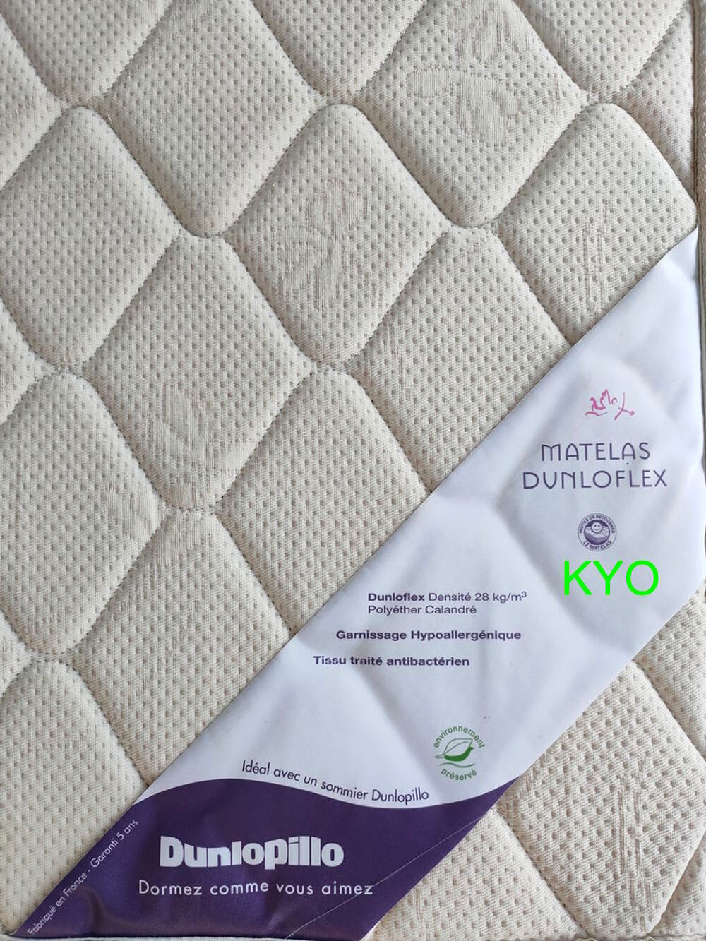 DUNLOPILLO Matelas mousse 90x190cm r&eacute;versible 1 personne Meubles