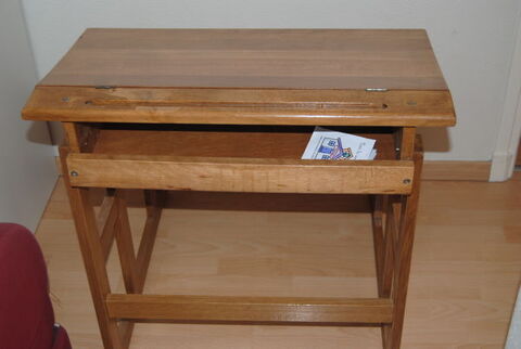 pupitre 50 Saint-R�my-en-Rollat (03)