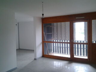  Appartement � louer 4 pi�ces 80 m�