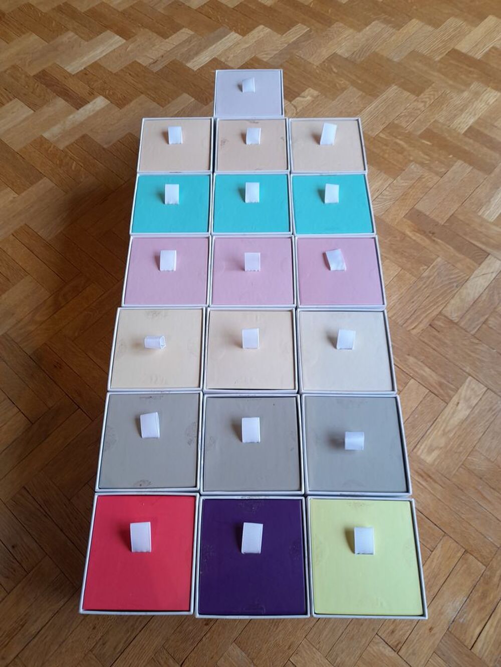 Boites &agrave; d&eacute;corer Bricolage