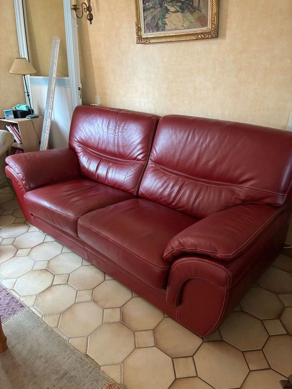 Canap&eacute; cuir + 2 fauteuils Meubles