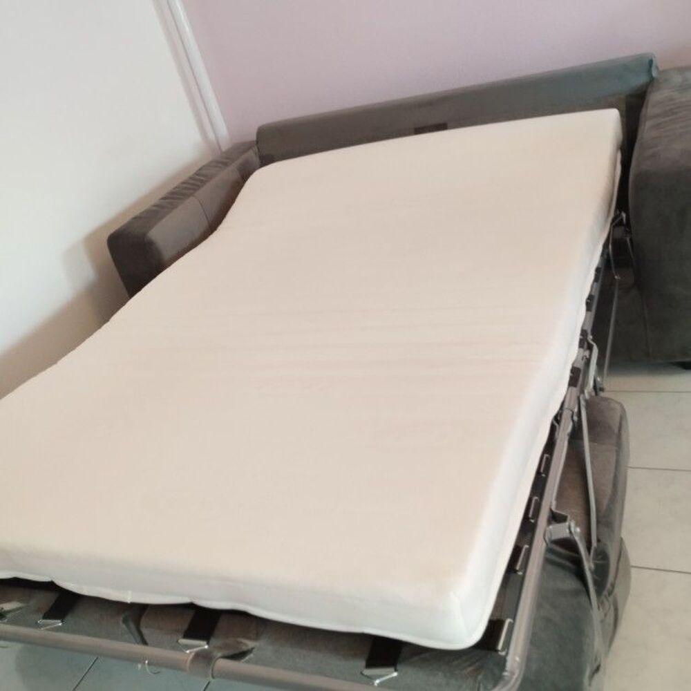Demande Colocation canapé convertible en lit de 140, Guebwiller