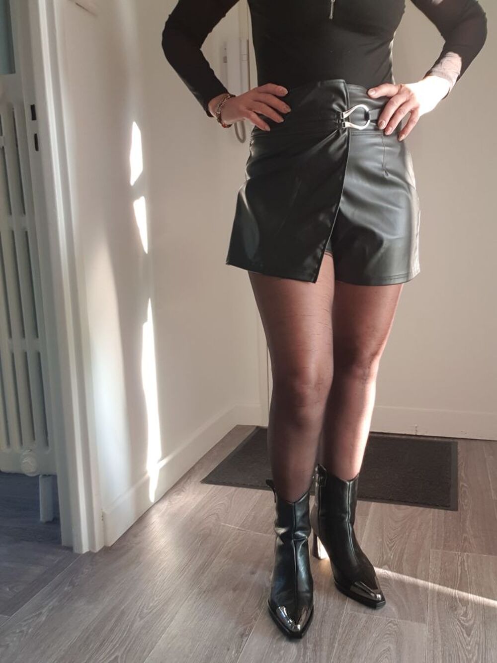 Short simili cuir Vêtements