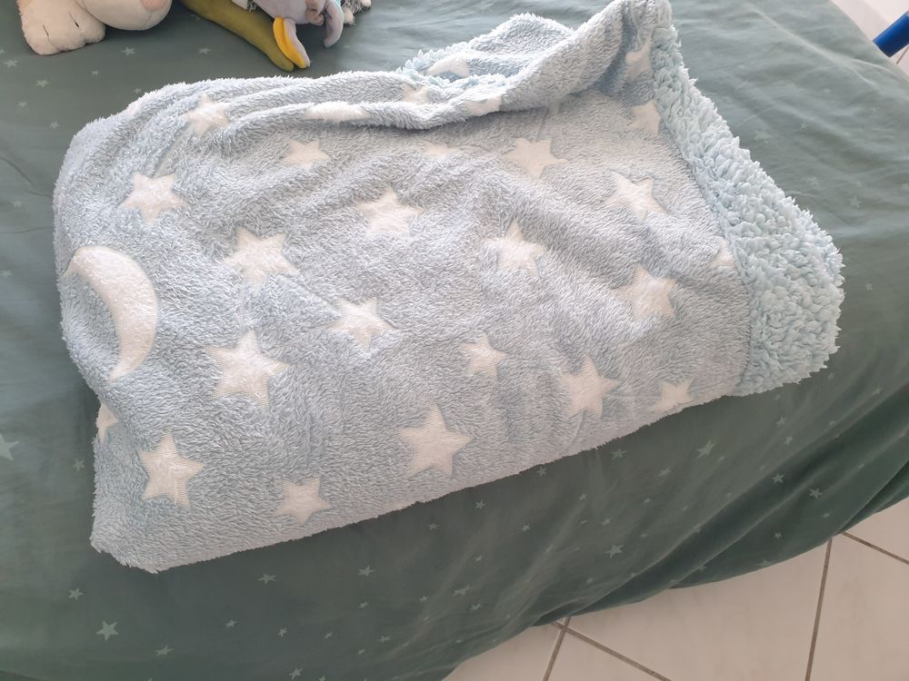 Plaid b&eacute;b&eacute; tout doux Puériculture