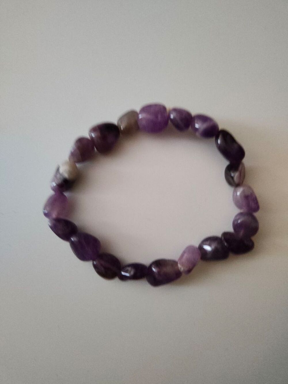 Bracelet en am&eacute;thyste Bijoux et montres