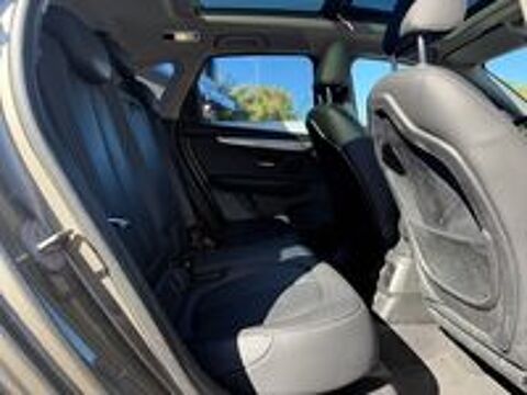 Serie 2 Active Tourer 218d 150 ch Luxury A 2014 occasion 33450 Montussan